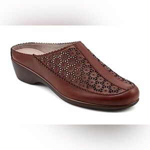 Easy Spirit Brown Mules